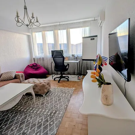 Digital Nomad דירה *